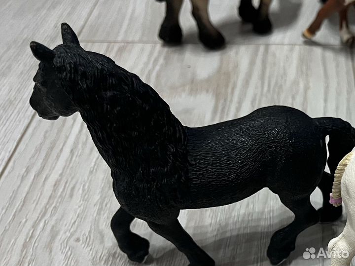 Игрушки Schleich на продажу