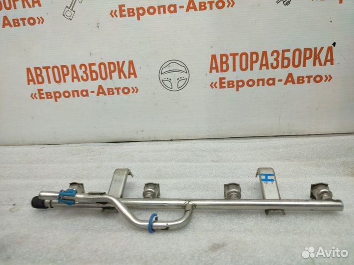 Рейка топливная (рампа) Opel Astra H 1.6 Л 2006