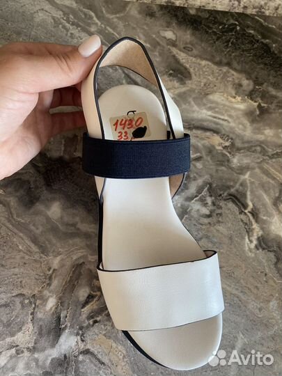 Босоножки для девочки