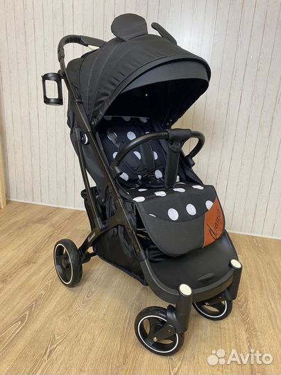 Коляска прогулочная