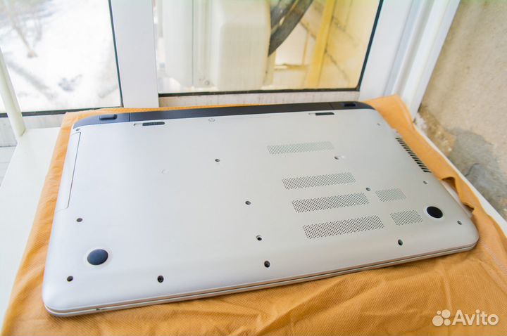 HP 17-f202ur (A4-6210/4 GB DDR3L/500 GB HDD/17.3