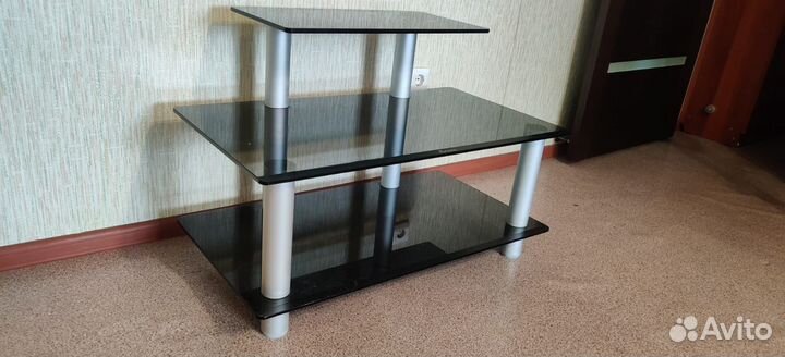 Журнальный столик