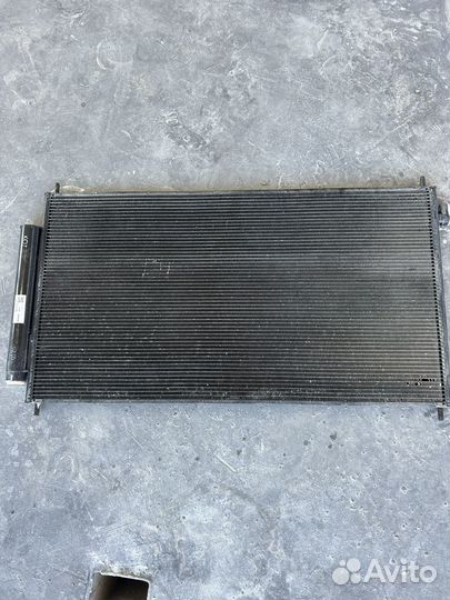 Радиатор кондиционера honda CRV 3