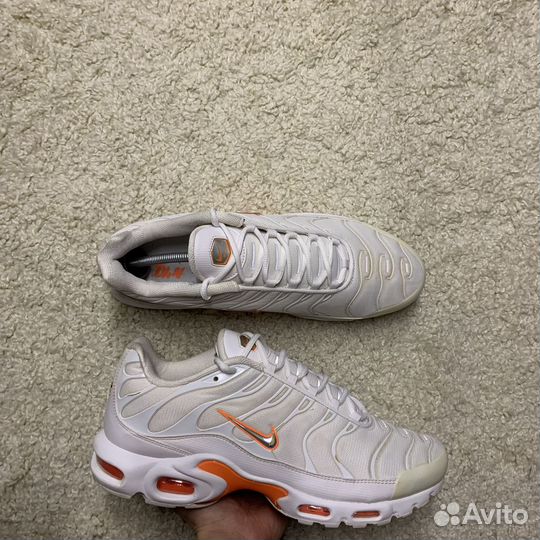 Кроссовки Nike Air Max Plus Tn SE White Orange