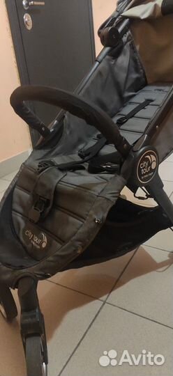 Прогулочная коляска Baby Jogger City Tour