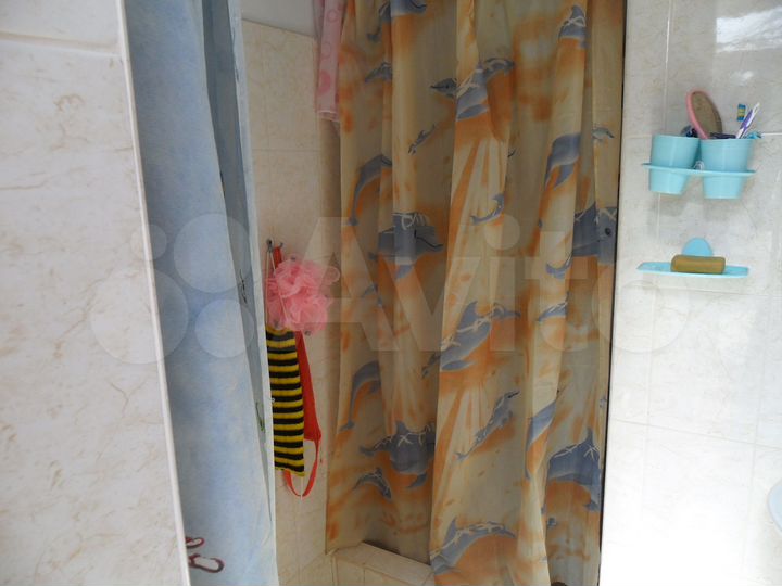 Комната 15 м² в 3-к., 1/1 эт.