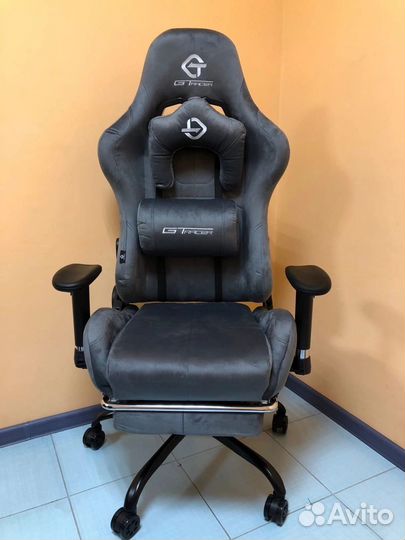 Компьютерное игровое кресло