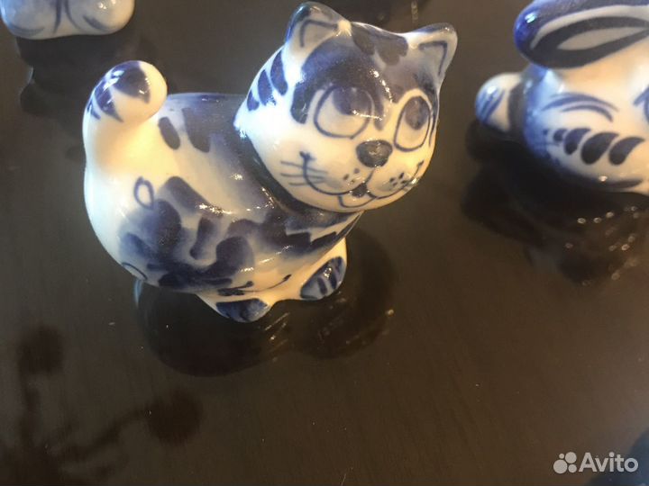 Статуэтки Гжель
