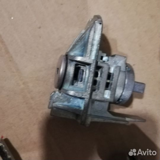 Комплект замков на Ford focus 2