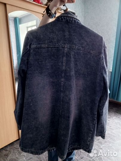 Джинсовая куртка