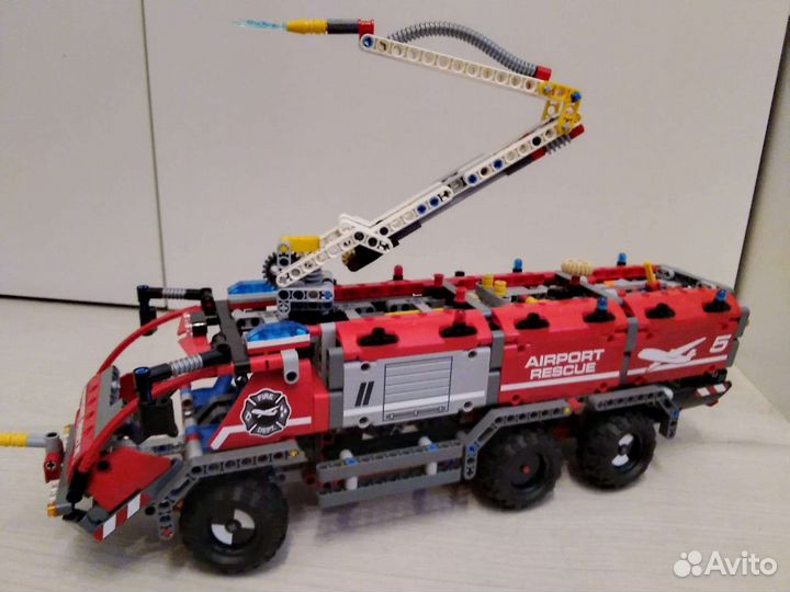 Lego Technic 42068