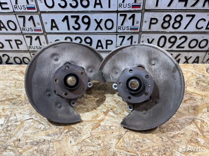 Кулак поворотный задний Audi A5 купе 2.0 2010