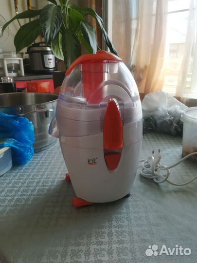 Соковыжималка Irit