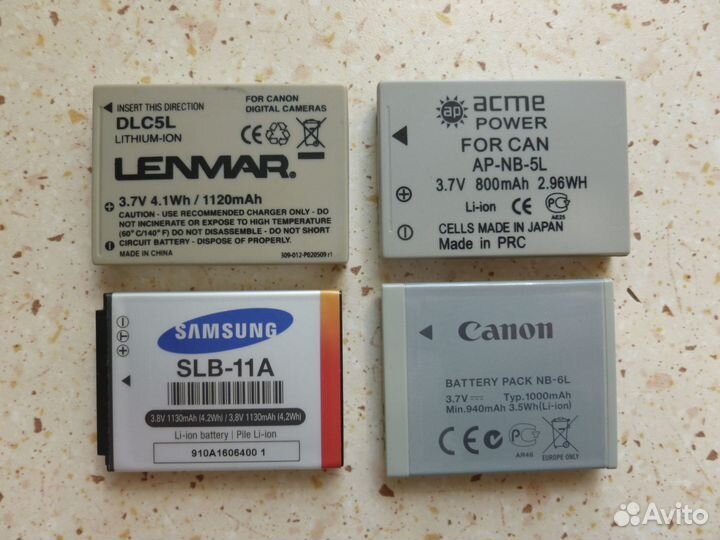 Аккумулятор и батарейка для фотоаппарата