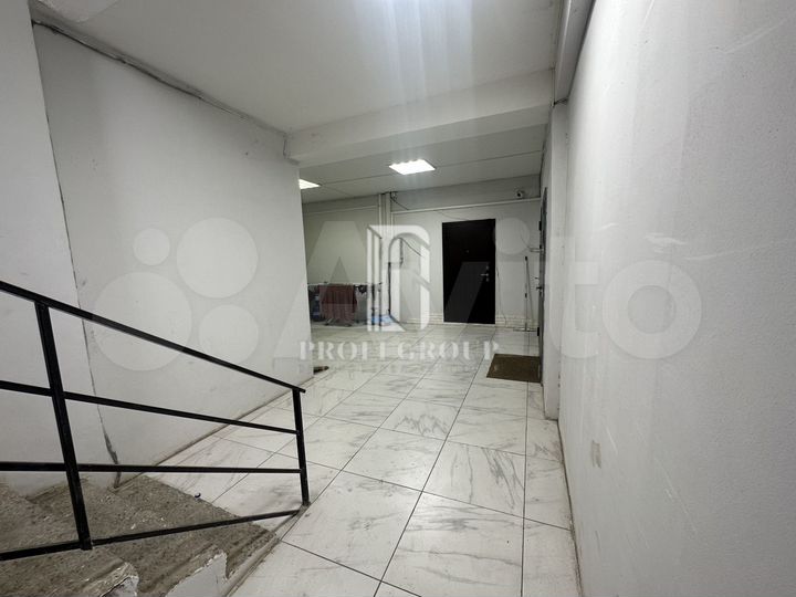 2-к. квартира, 100 м², 3/8 эт.