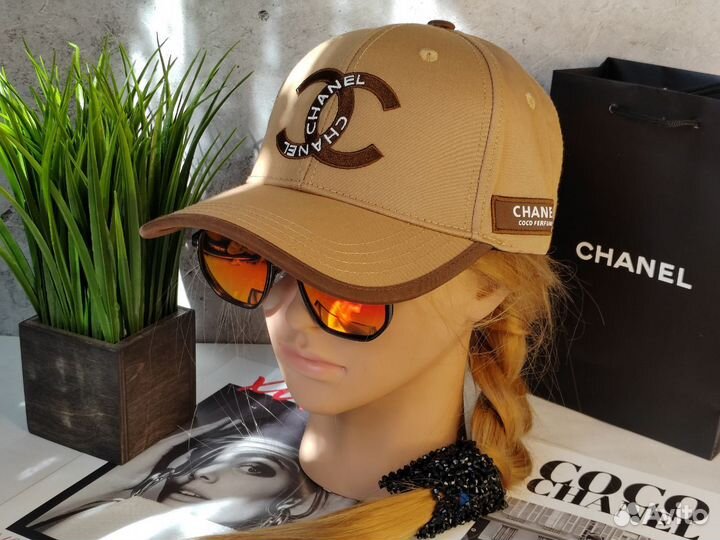 Бейсболка Chanel женская