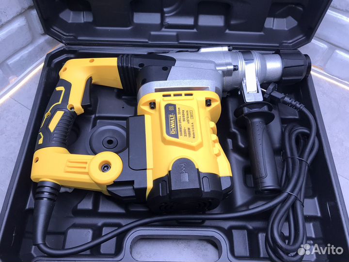 Перфоратор Dewalt Китай