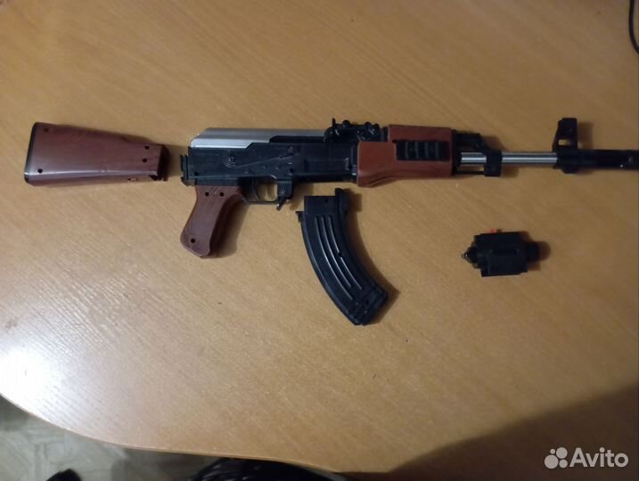 Игрушечный автомат калашникова