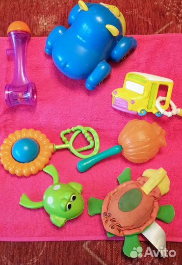 Бутылочки, соски, пустышки, прорезыватель, игрушки