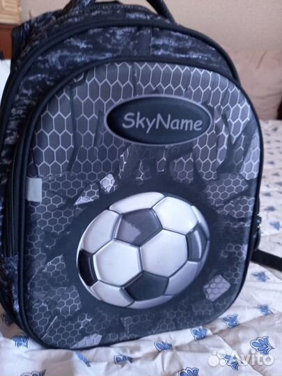 Продам рюкзак школьный