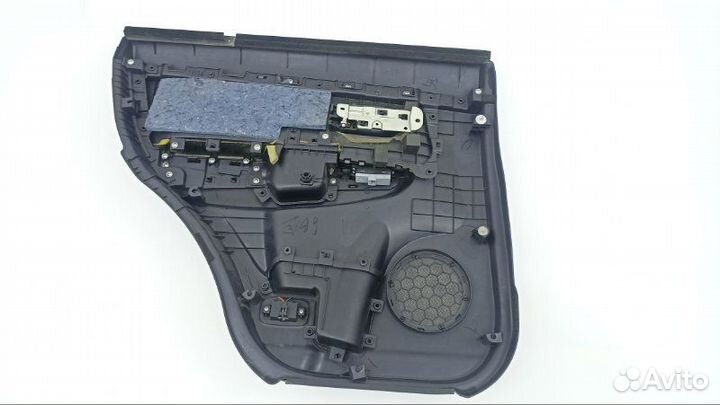 Обшивка двери задняя правая Great Wall Hover