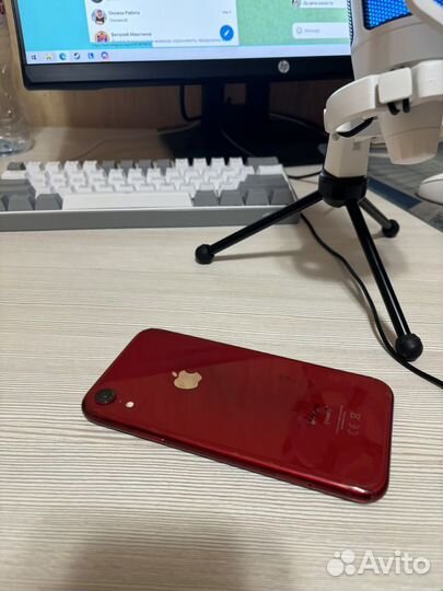 iPhone Xr, 64 ГБ