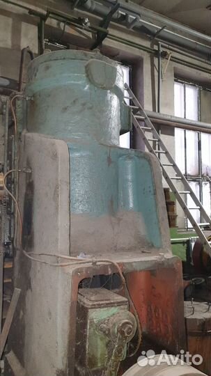 Молот кузнечный бу 1шт