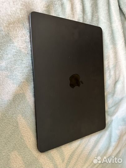 Macbook air m2 512