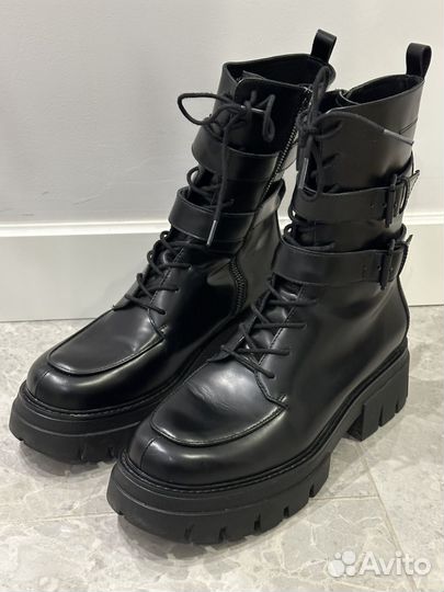 Ботинки женские Ash