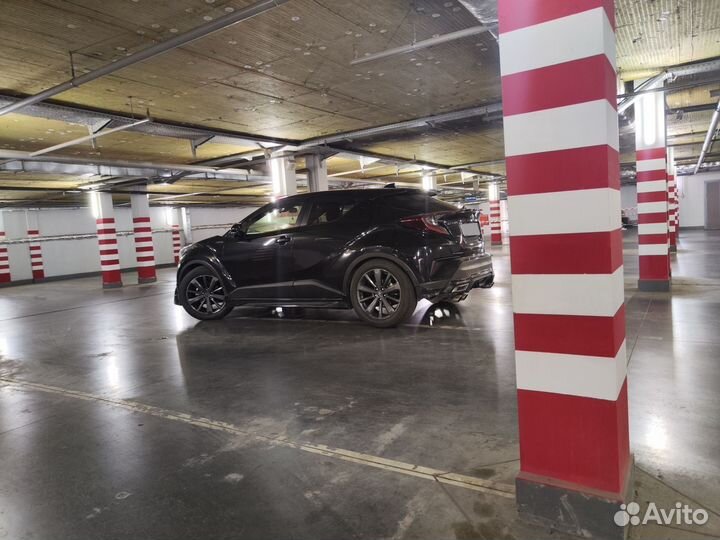 Toyota C-HR 1.8 AT, 2018, 55 000 км