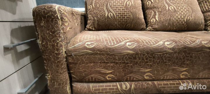 Продам диван бу