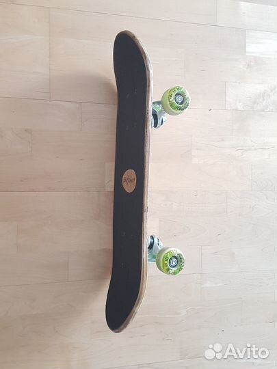 Скейтборд детский B.O.N.E. c защитой roces