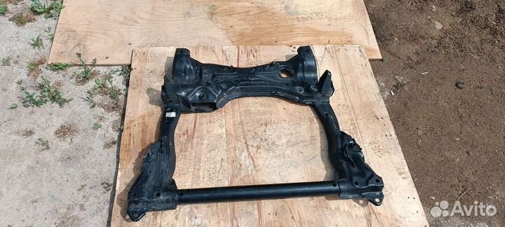 Подрамник двигателя Honda Civic 4D 1.8L, Оригинал