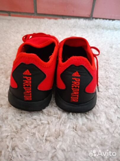 Футзалки adidas predator