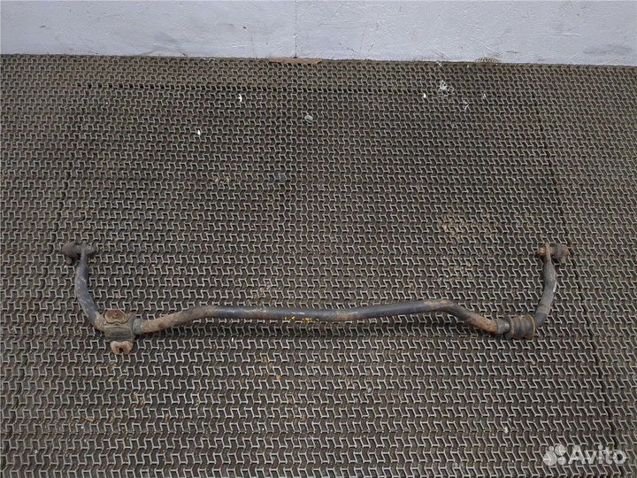 Стабилизатор подвески Nissan Armada, 2004