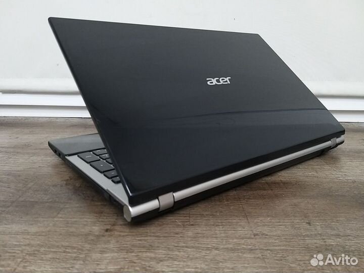 Топовый Acer V3AMD Elite A10/ 8G/ SSD/ Radeon