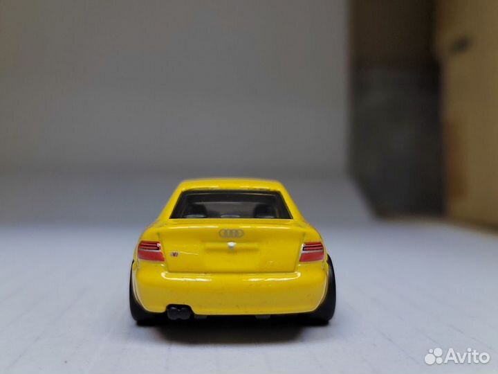 Hot Wheels Audi S4 Quattro