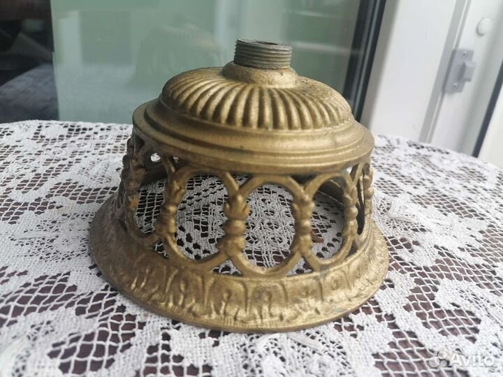 Часть от керосиновой лампы