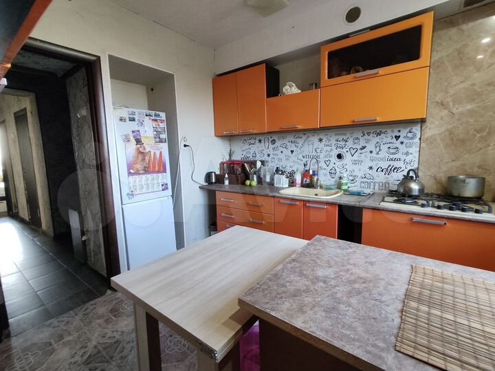 3-к. квартира, 60 м², 5/5 эт.