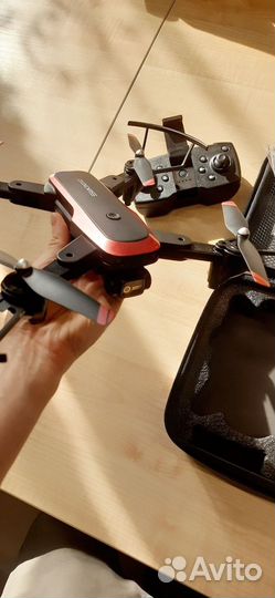 Квадрокоптер S8000, 2 камеры, Wi-Fi, Дрон