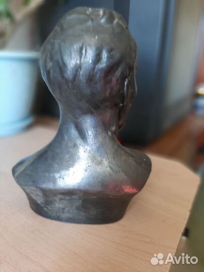 Бюст дзержинского бронза