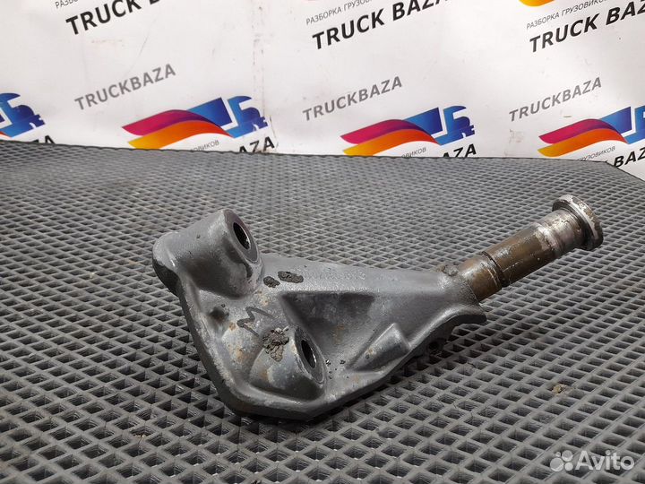 Кронштейн цилиндра подъёма кабины