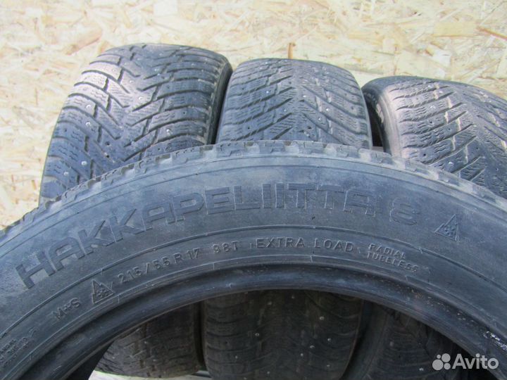 Nokian Tyres Hakkapeliitta 8 215/55 R17