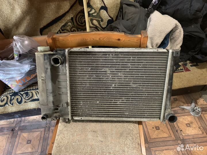 Радиатор bmw e34
