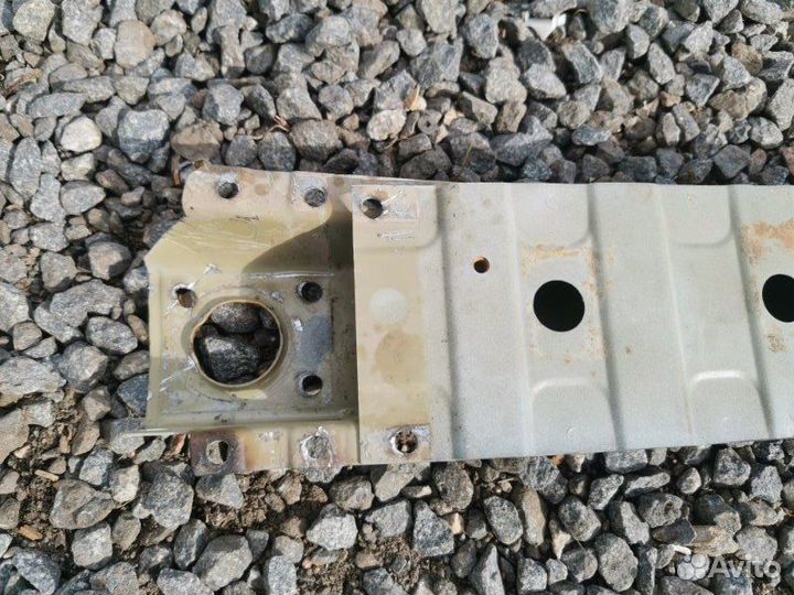 Панель передний Mitsubishi Outlander 2020