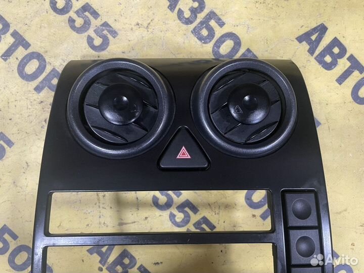 Накладка декоративная Ford Fusion