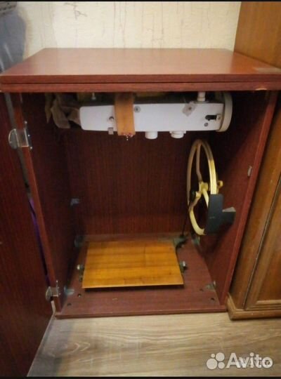 Швейная машинка