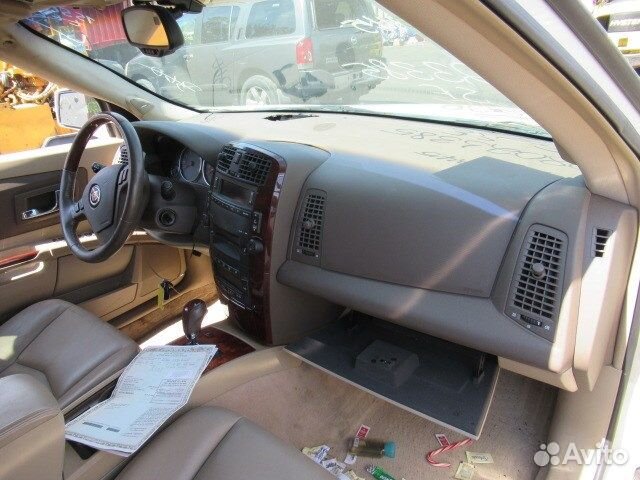 Разбор на запчасти Cadillac SRX 2004-2009