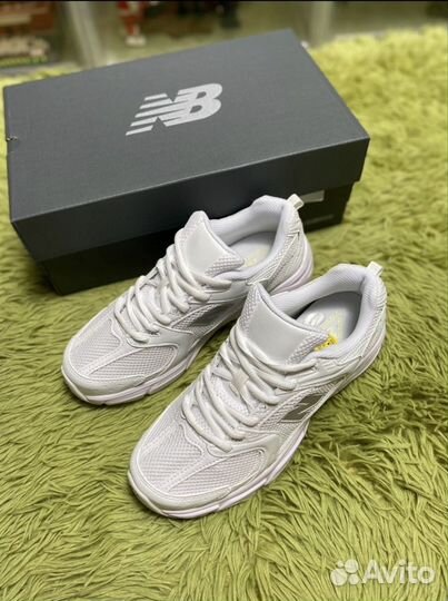 New Balance 530 White Silver