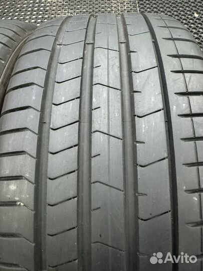 Pirelli P Zero PZ4 225/40 R19 и 255/35 R19 93Y